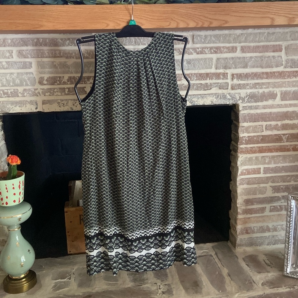 Green damask H&M+ Crêpe dress